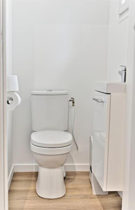 Spacieux A 5 Minutes De La Capitale Apartment